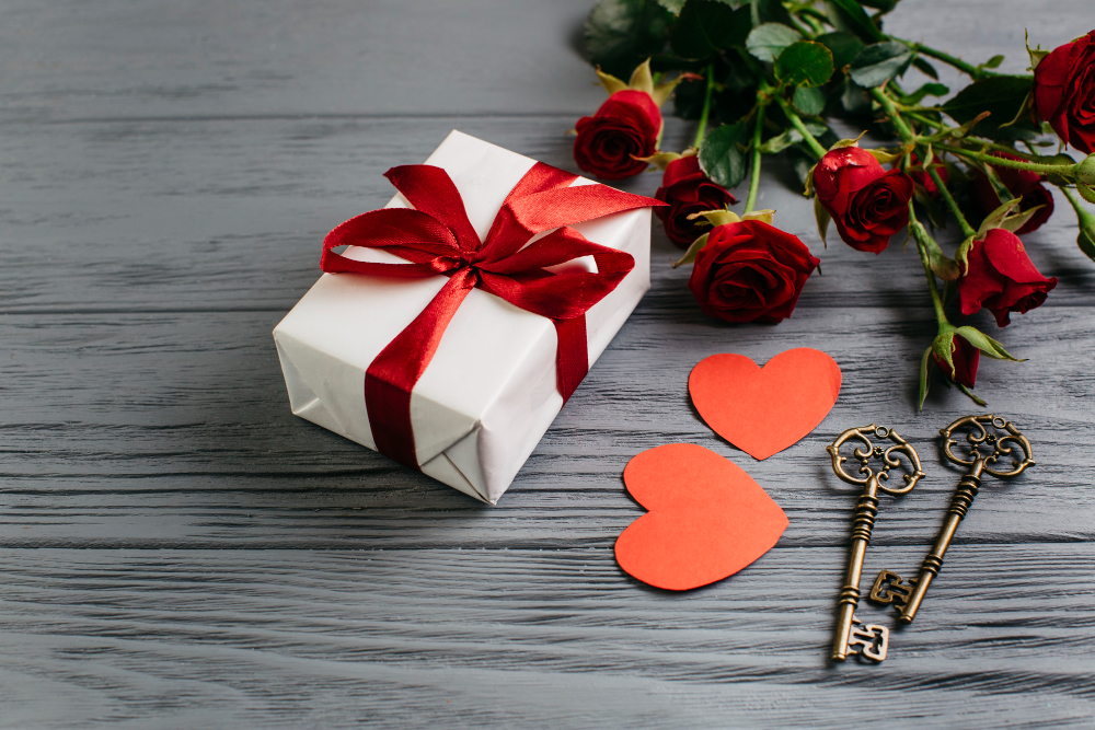 Momen Valentine Berikan Hadiah Rumah